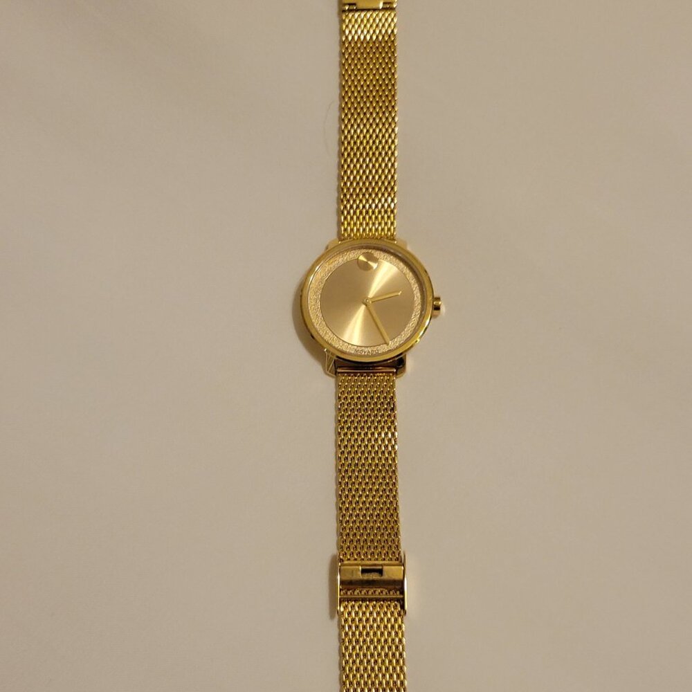 Authentic Movado Women's Watch 3600580 Bold Sugar Dial Swiss Quartz 34mm Gold